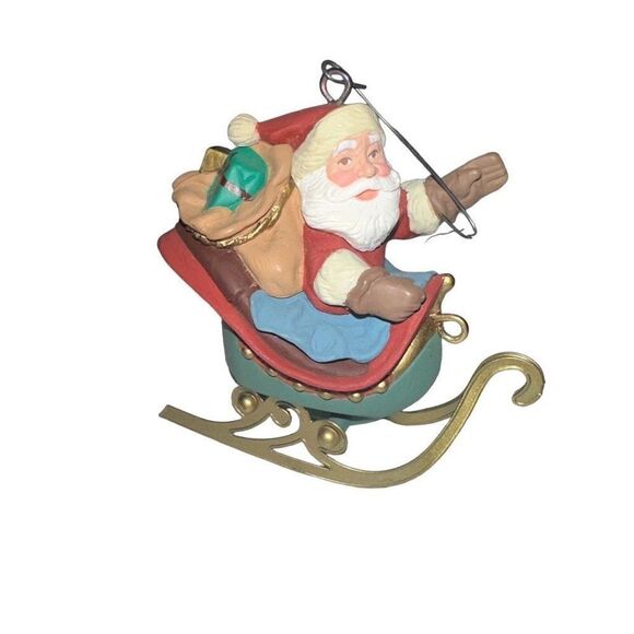 1992 Hallmark Cards Santa Sleigh Christmas Keepsake Ornament - Picture 1 of 4